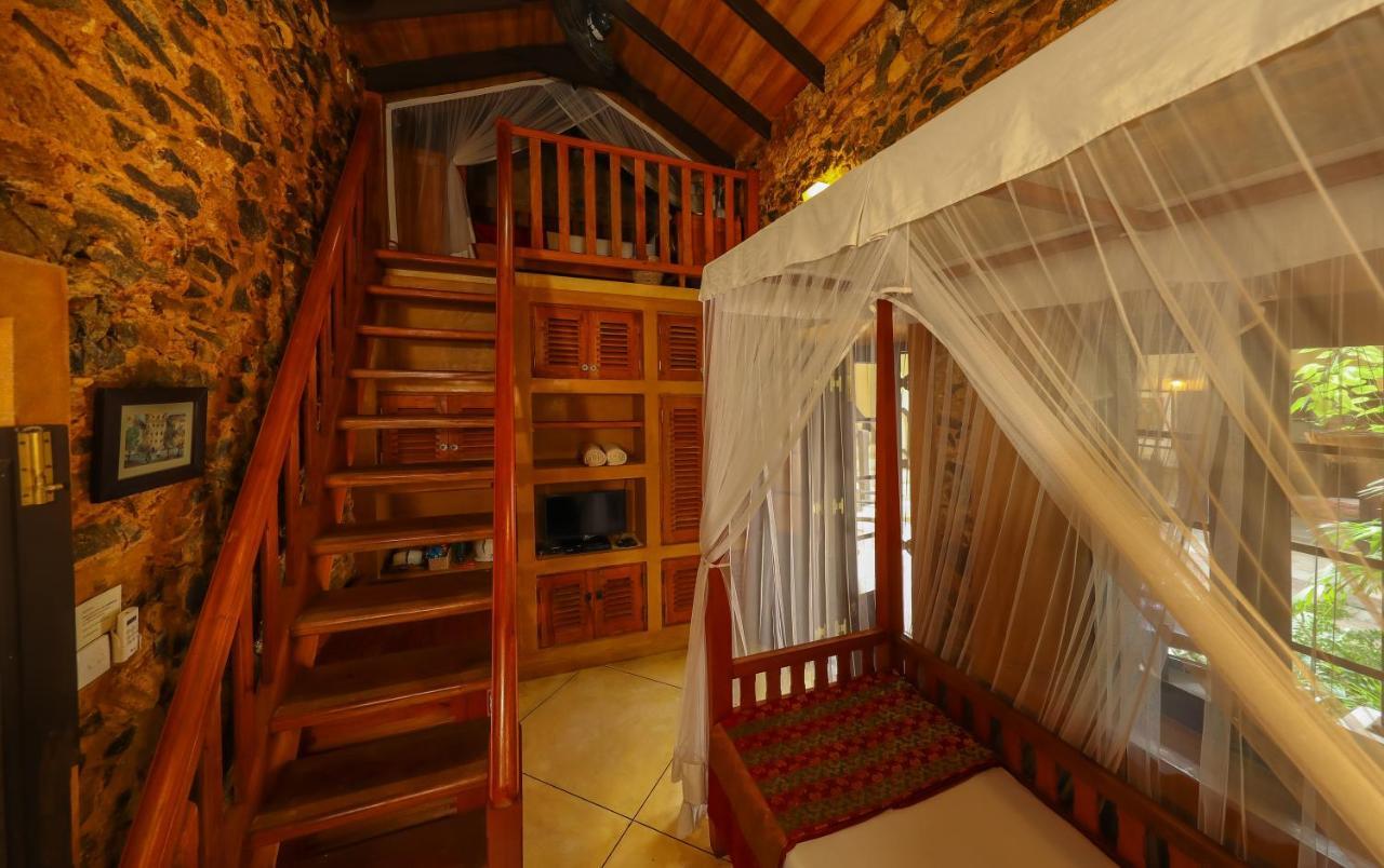 Sergeant House Boutique Villa & Private Beach Unawatuna Exterior foto